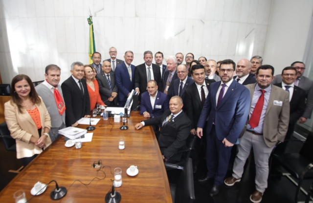 Aposentadas(os): Anamatra é recebida pelo presidente da Câmara dos Deputados, Arthur Lira								